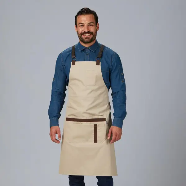 Delantal peto herrajes en piel 88X74 CM 100031 Garys